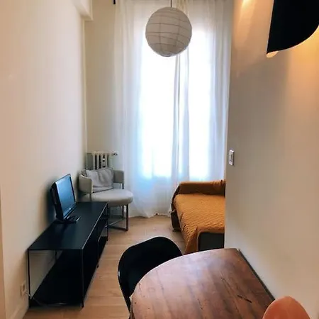 Au Coeur De *